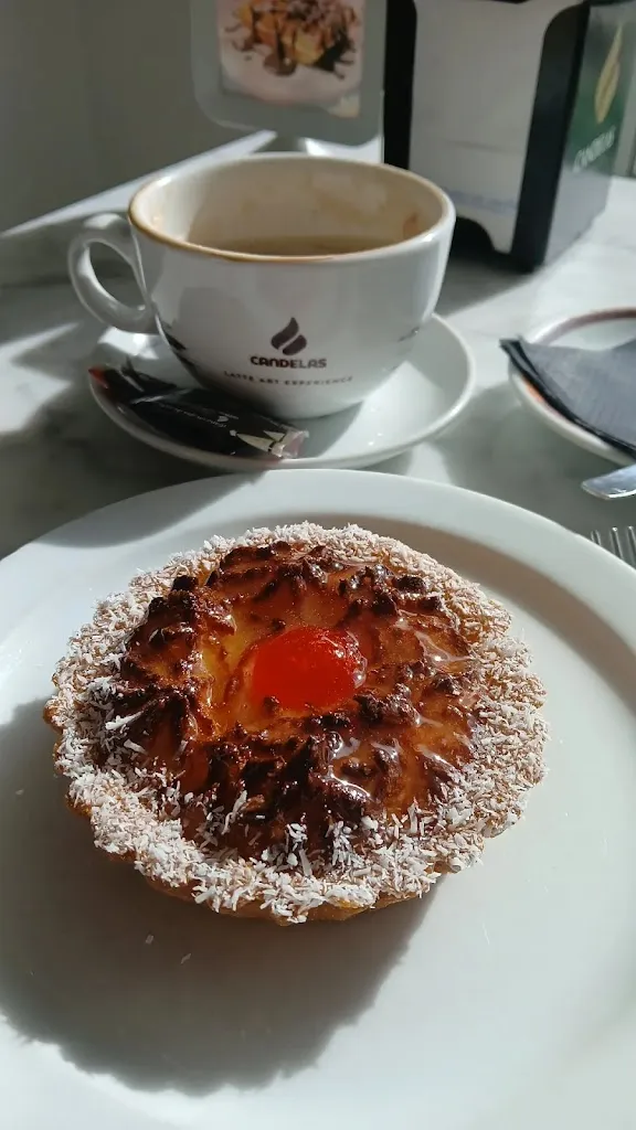 Gabriela Díaz_Dulces Encantados_Lalín_review