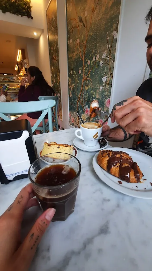 Olalla Garra_Dulces Encantados_Lalín_review