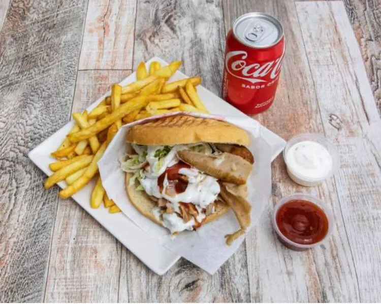 Menu_Madina Doner Kebab Lalín  - A mellor salsa do mundo - Temos Hamburguesa_Lalín_image_5