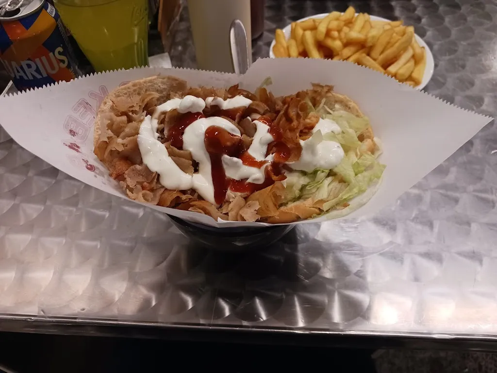 BEST DONER KEBAB CENTRO COMERCIAL PONTIÑAS_Lalín_slider_image_3