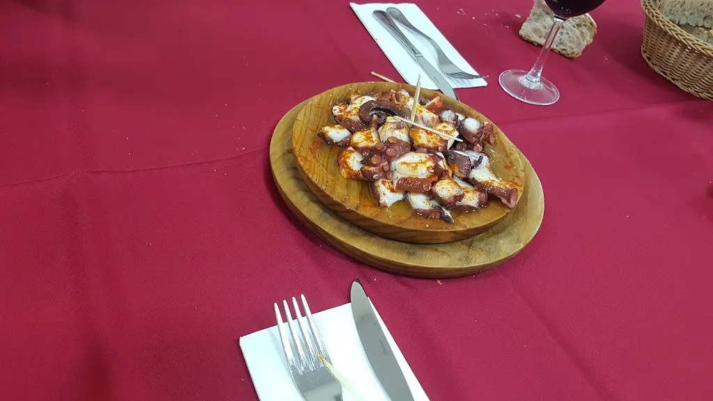 Radoslav Dimitrov_Restaurante El Puente_Ponte Caldelas_review