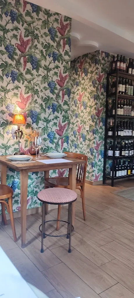 Lynda Wood_TRAGOLARGO_Ponte Caldelas_review