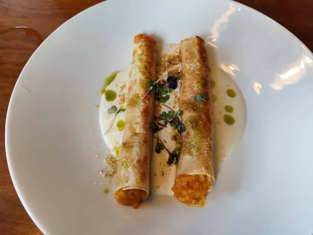 Marisa R_TRAGOLARGO_Ponte Caldelas_review