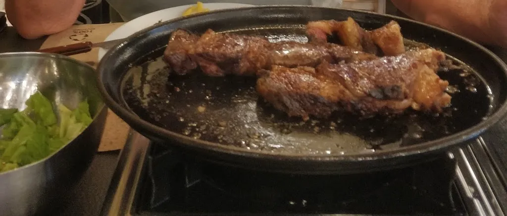 Caroline Ward_Milongas Parrillada Poio_Poio_review