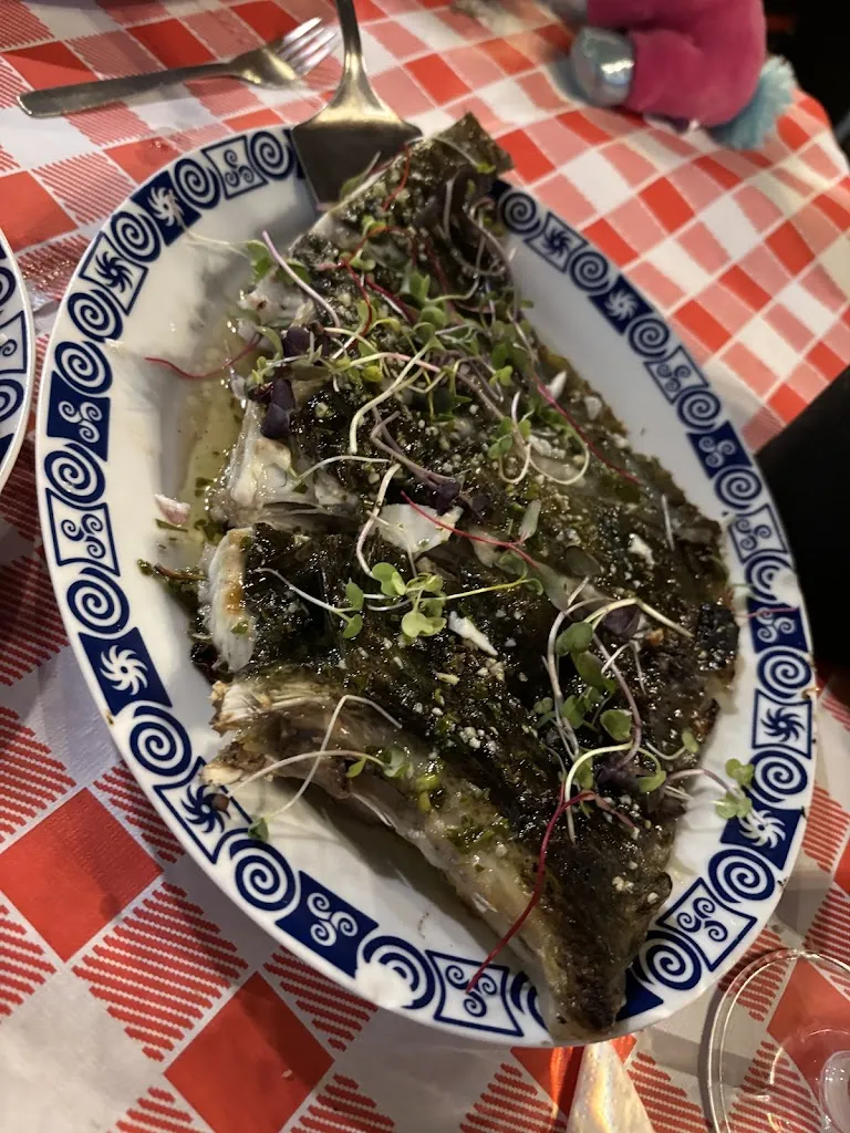 Borja Gómez Tejera_Asador A Gata Meiga_Poio_review