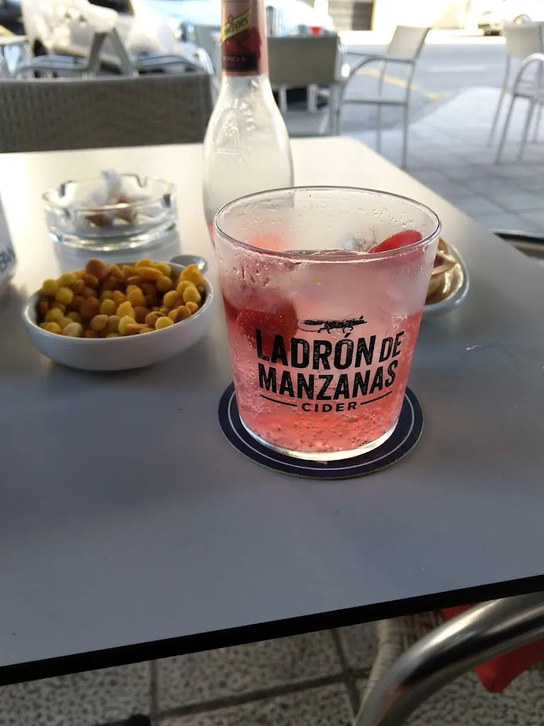 Menu_Cafetería URBAN_Poio_image_9