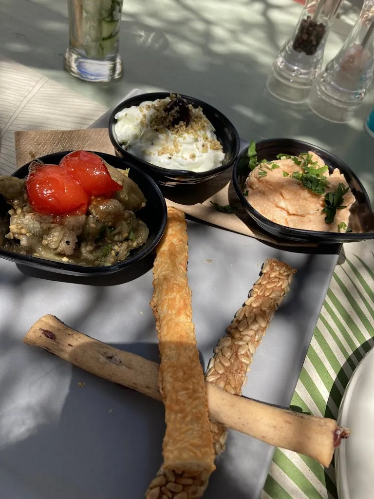 Menu_Karma | Oia_Oia_image_8