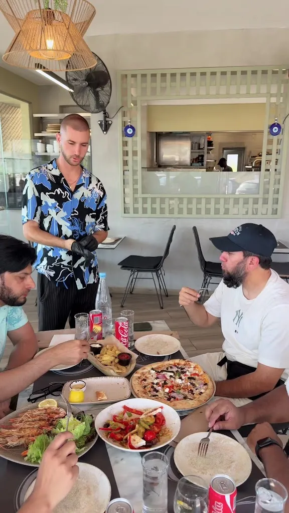 KooKoo Bar Restaurant Rooftop_Oia_slider_image_2