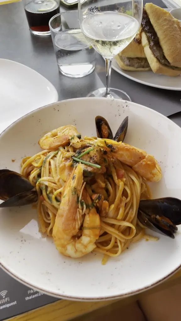 Thalami_Oia_slider_image_2