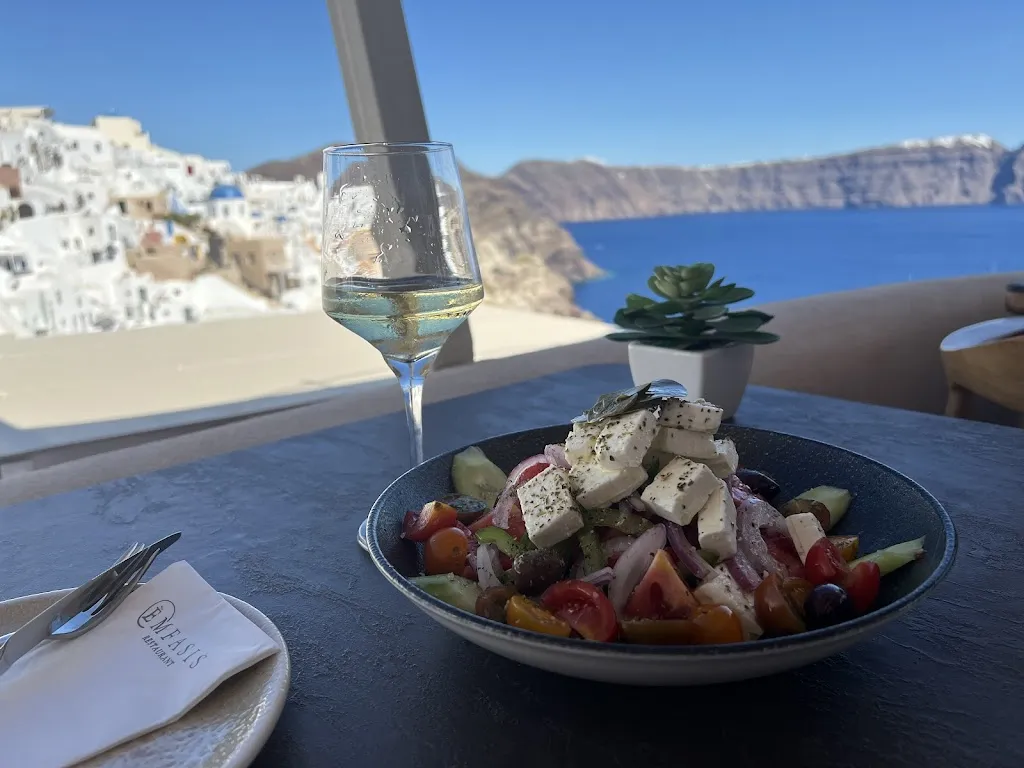 Menu_Emfasis Restaurant_Oia_image_7