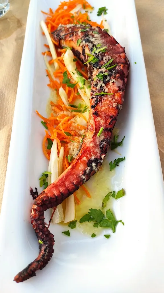 Menu_Elinikon Oia Restaurant_Oia_image_5