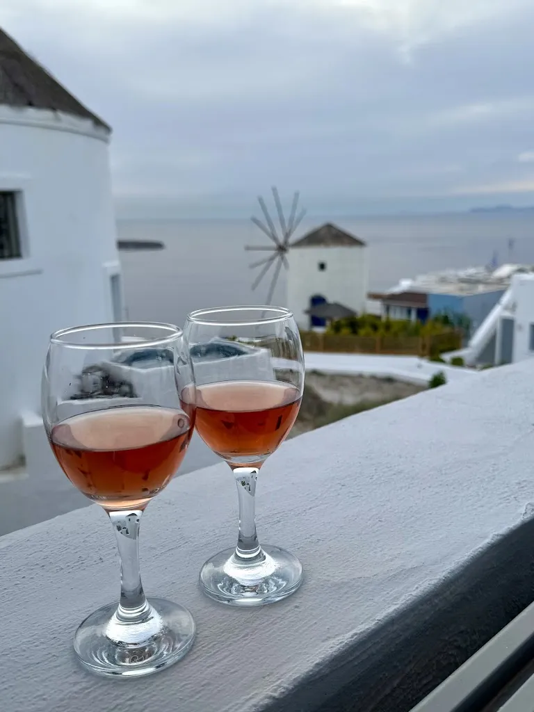 Som Montree_Elinikon Oia Restaurant_Oia_review