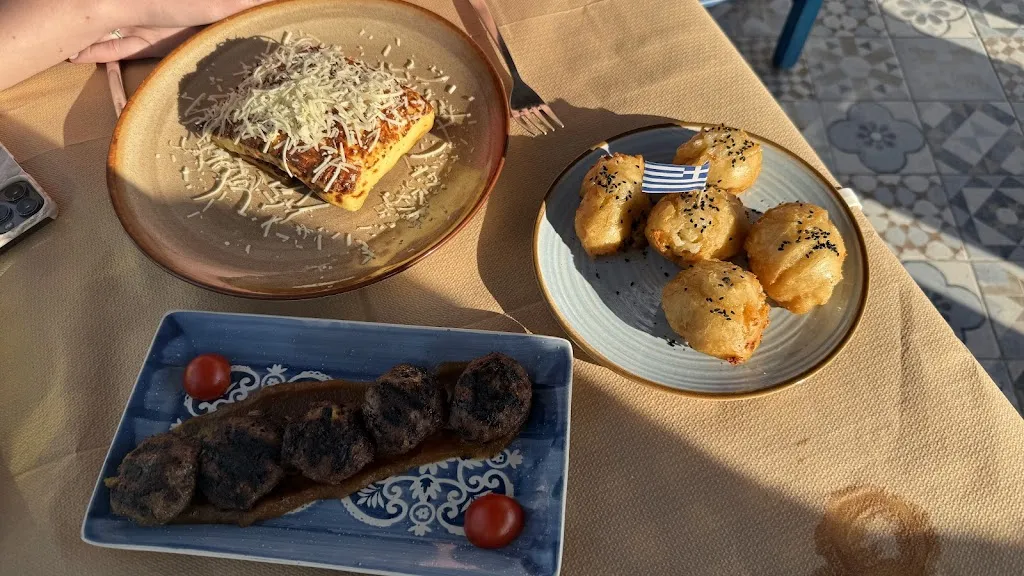 Şenol Özenç Aktaş_Elinikon Oia Restaurant_Oia_review