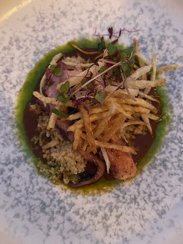 Menu_Fino Greek Taverna Santorini_Oia_image_5