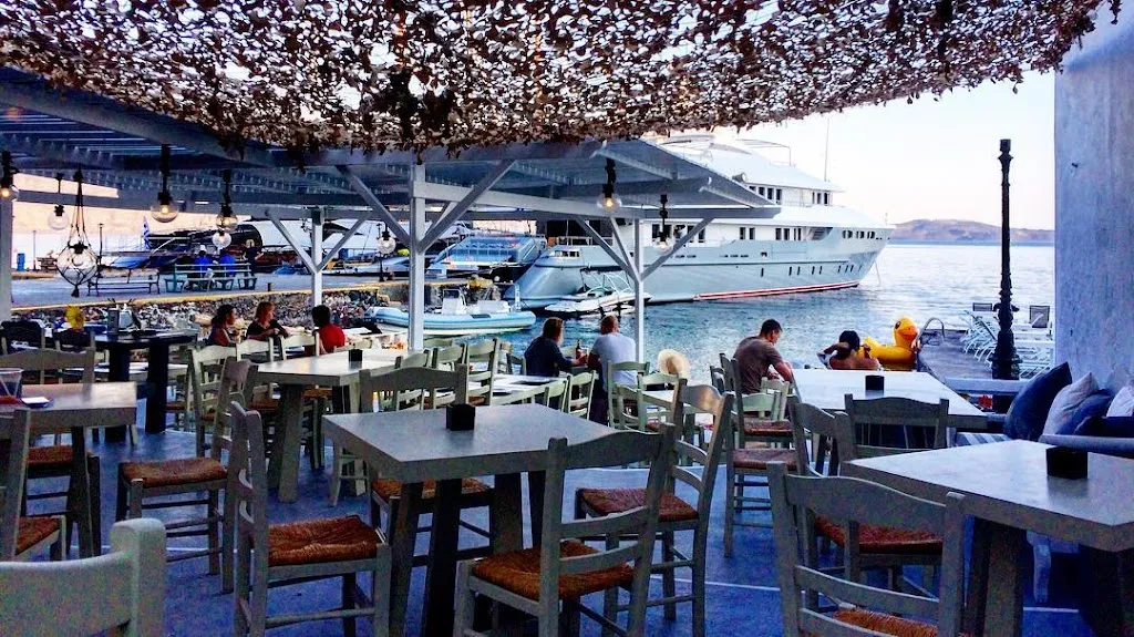 Armeni Restaurant restaurant in Oia