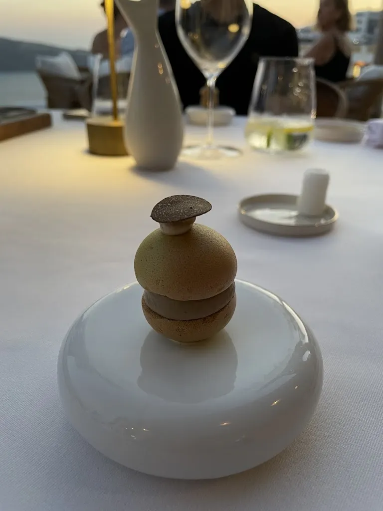 Menu_Botrini's Santorini_Oia_image_4