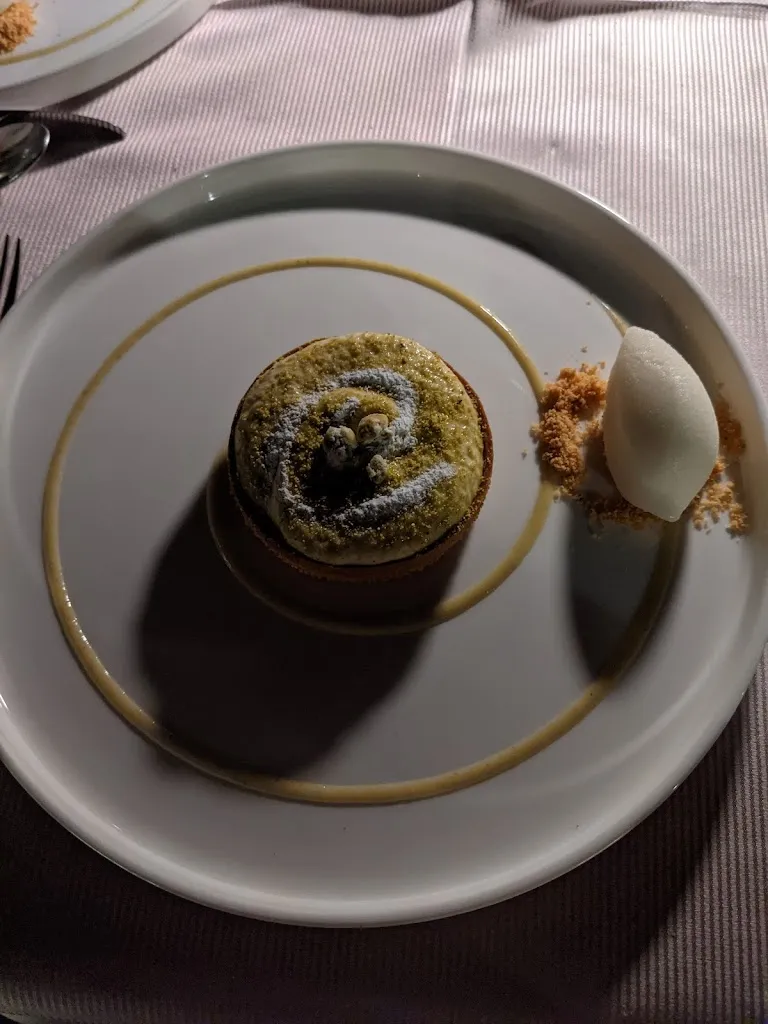 Menu_Lauda Restaurant_Oia_image_7