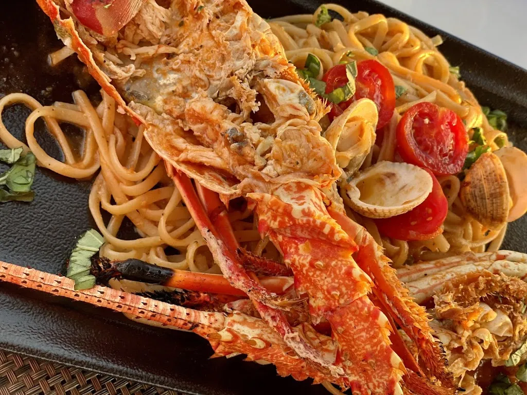 Strogili_Oia_slider_image_3