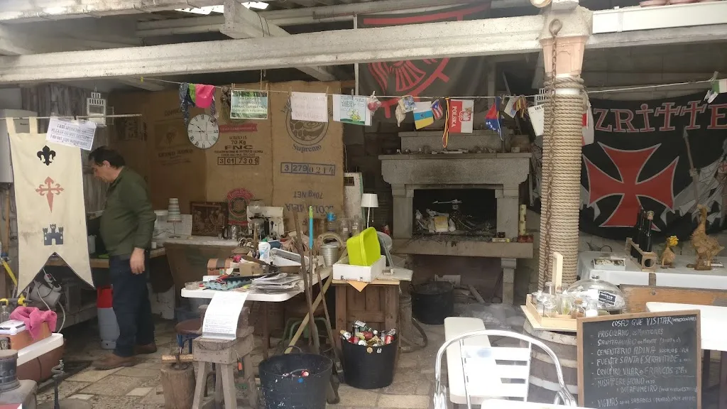 Lorraine Pinto_Mesa de Pedra _Pontecesures_recensione