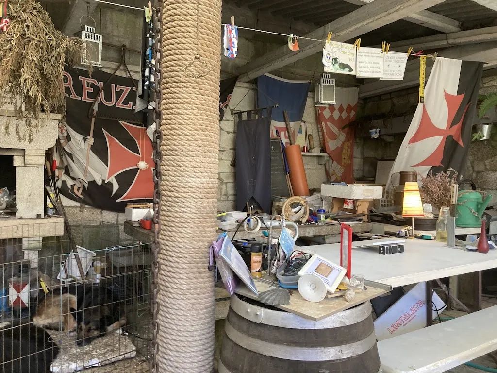 Mesa de Pedra _Pontecesures_slider_image_3