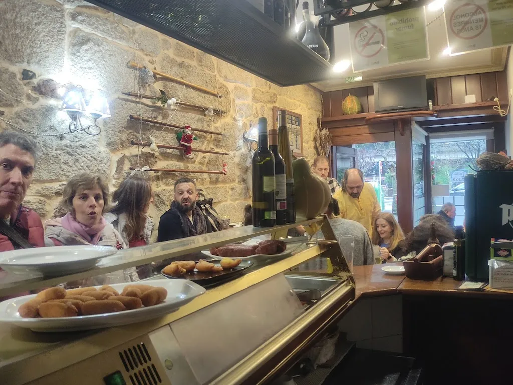 A Cova_Redondela_slider_image_1