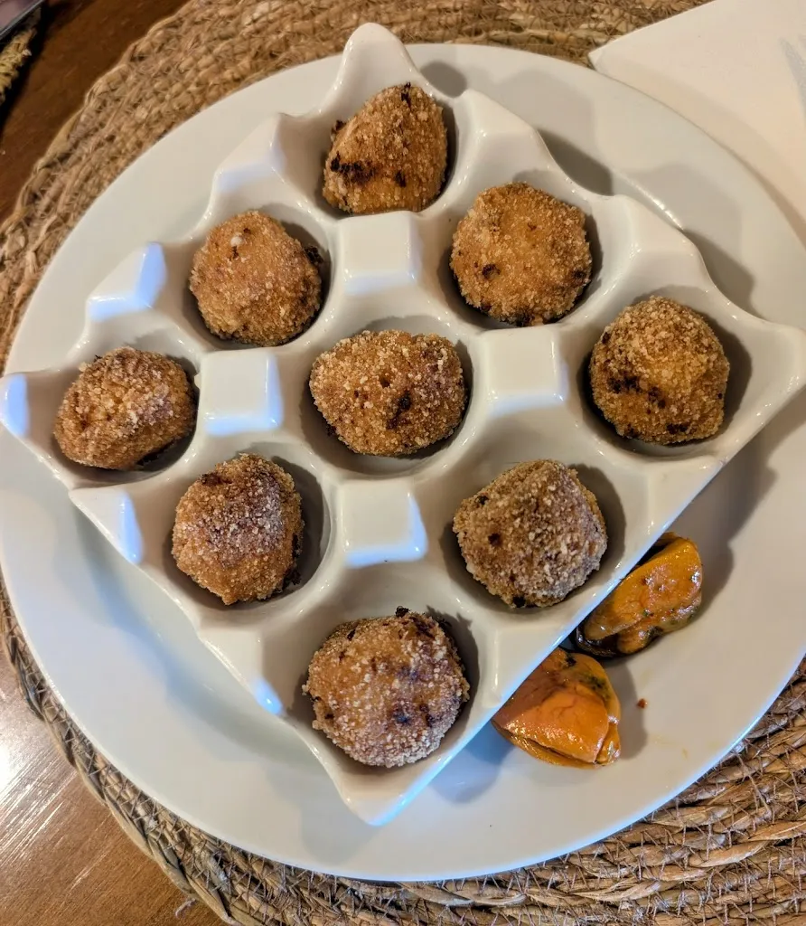 Mark Auchincloss_Peneira Restobar_Ribadumia_review