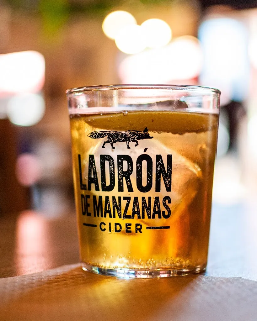 Peneira Restobar_Ribadumia_slider_image_3