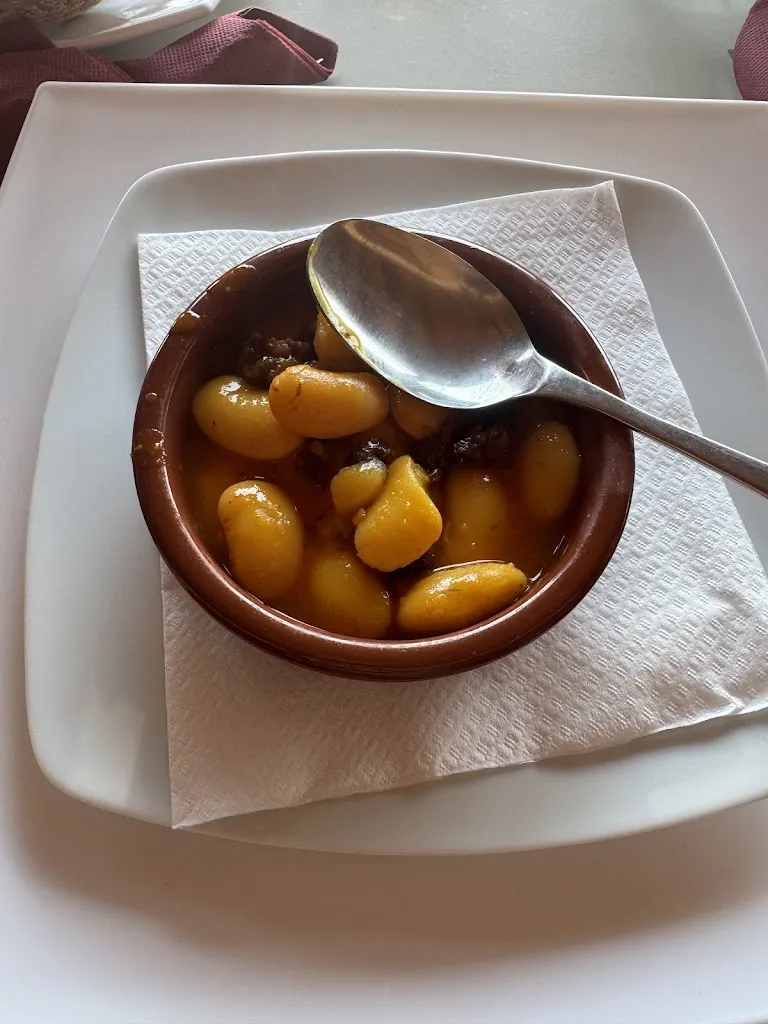 Dani Fernández García_casa castor_Ribadumia_review