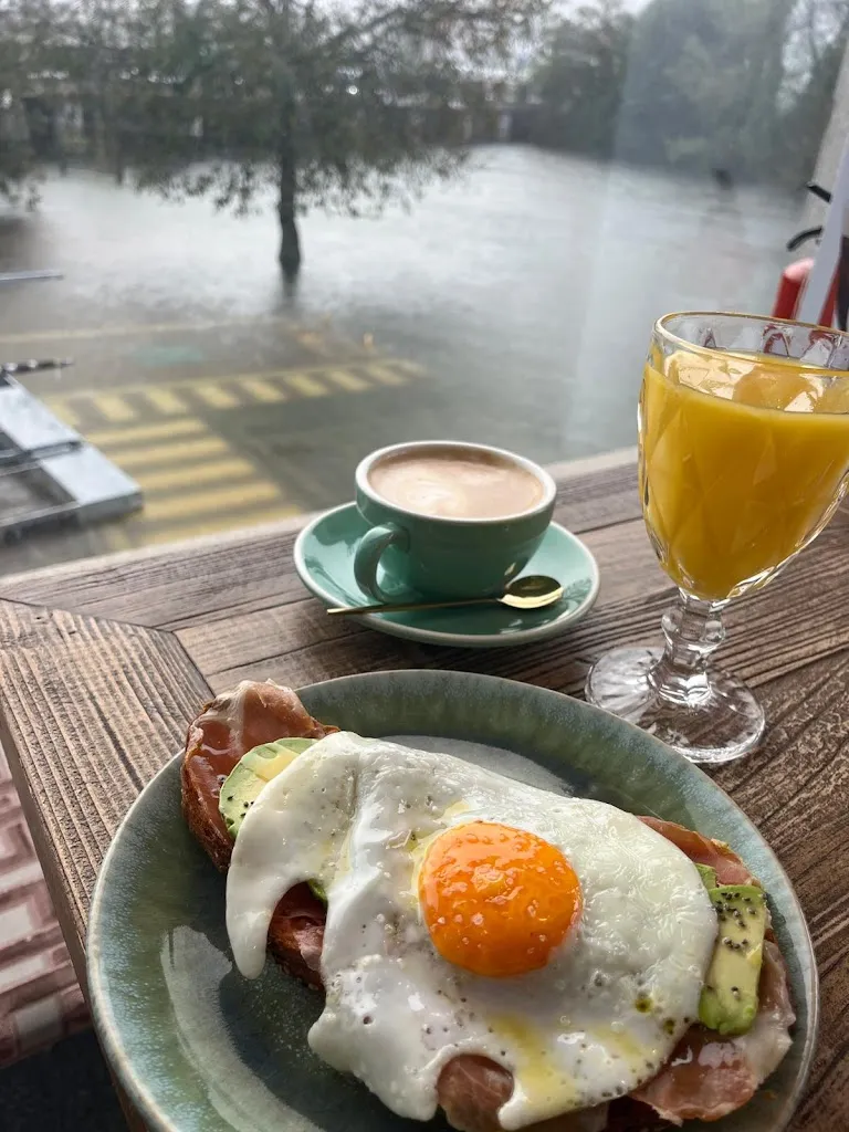 Náutico Coffee&Beer_Ribadumia_slider_image_3