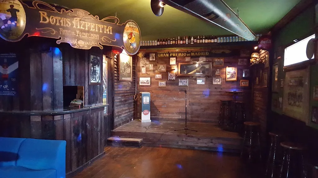 Dleal Cafe Cerveceria Pub_Ribadumia_slider_image_1