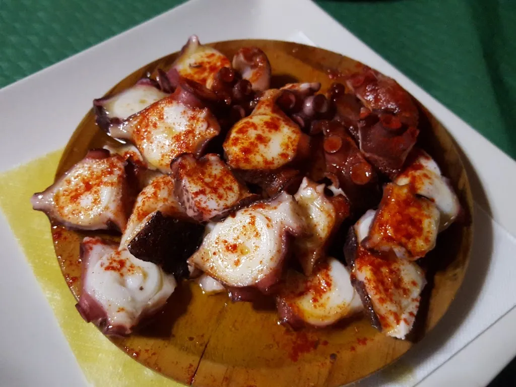 Dleal Cafe Cerveceria Pub_Ribadumia_slider_image_3