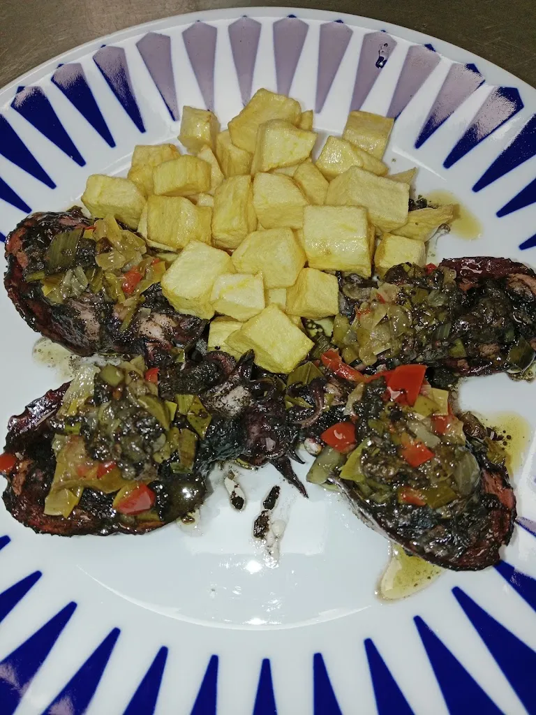 Asador restaurante + Q Taberna_Salceda de Caselas_slider_image_2