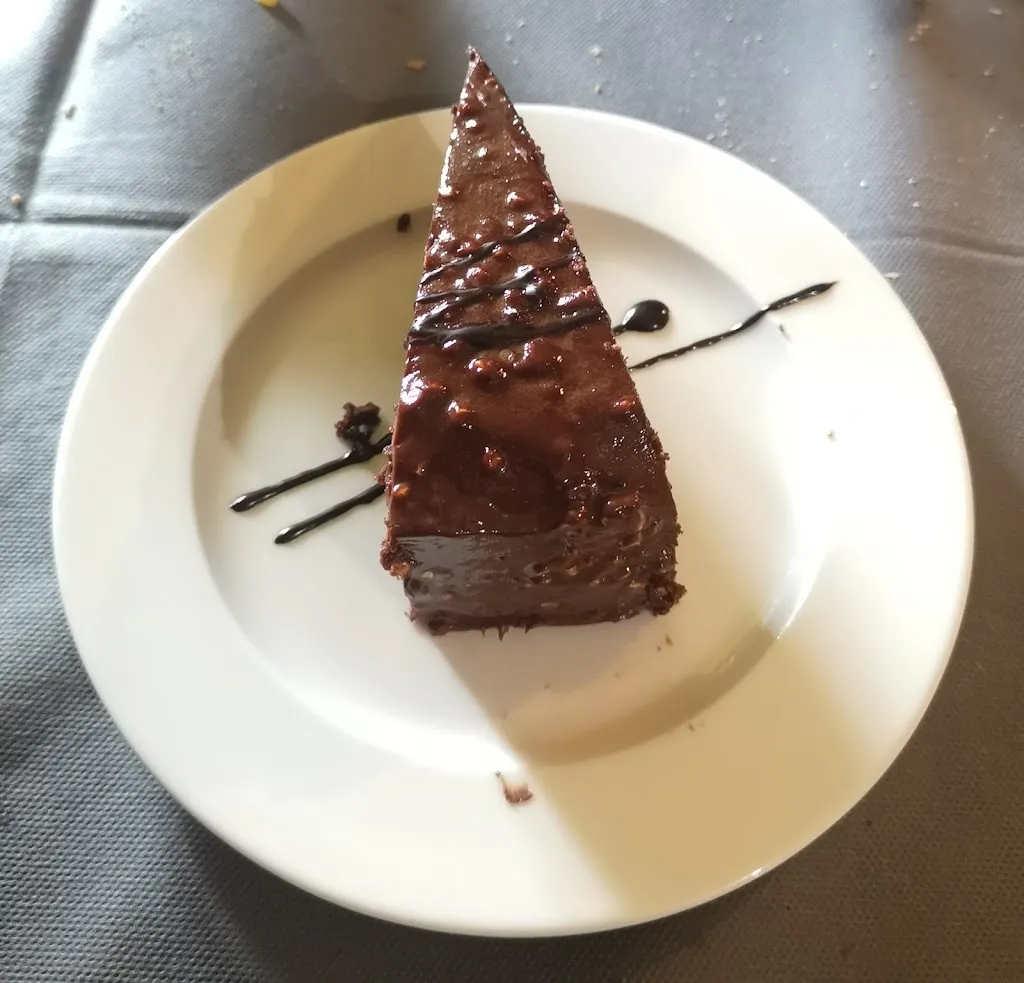 Luz G_A Calustra_Salceda de Caselas_review