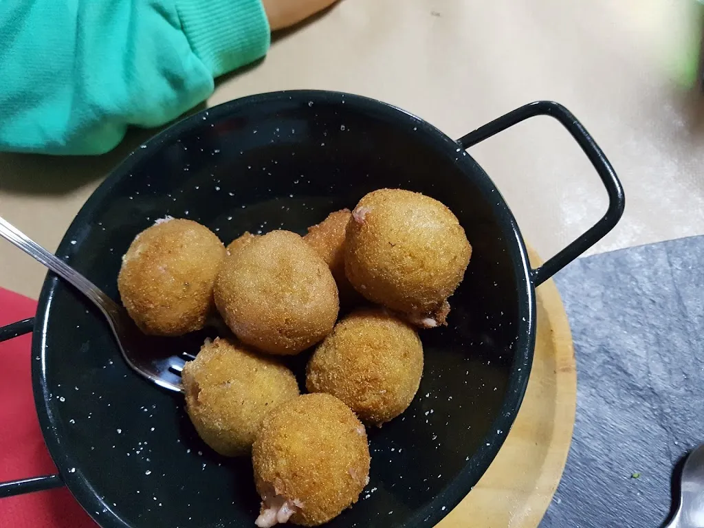 Menu_Restaurante - Pizzería Cerkanías_Salceda de Caselas_image_9