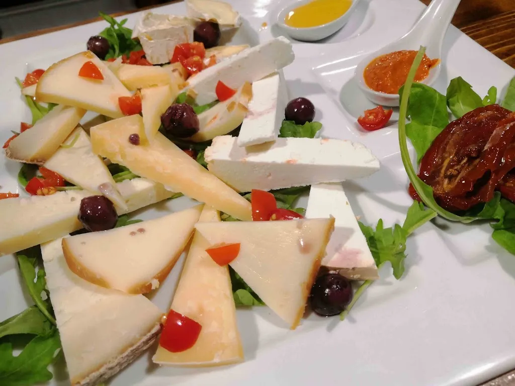 Tirovino Osteria_Teulada_slider_image_3