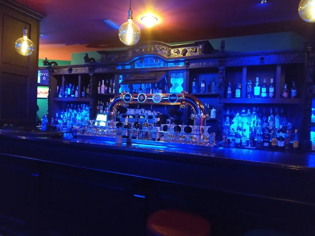 Ruben Carrasco_The Shamrock_Salceda de Caselas_review