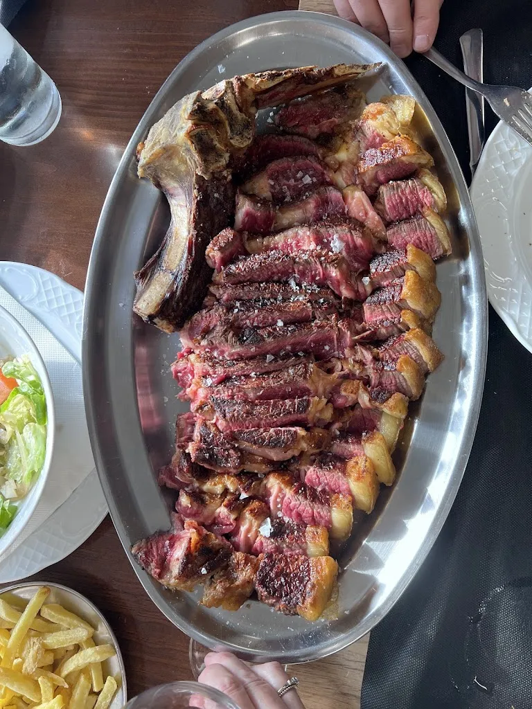 Luis Fariña_Asador A Landra_Nigrán_review