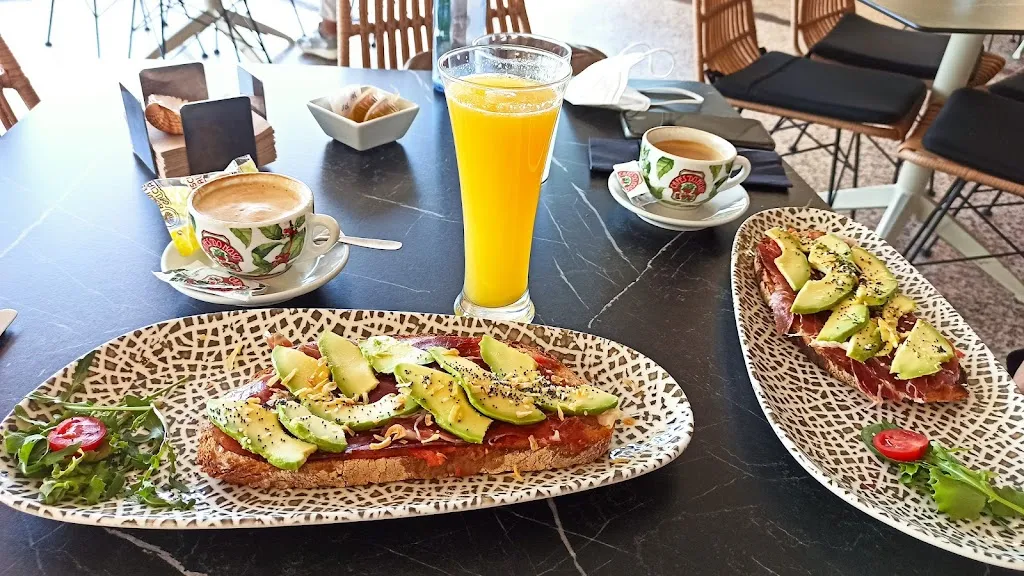 Menu_Rest. La Genuina_Nigrán_image_9