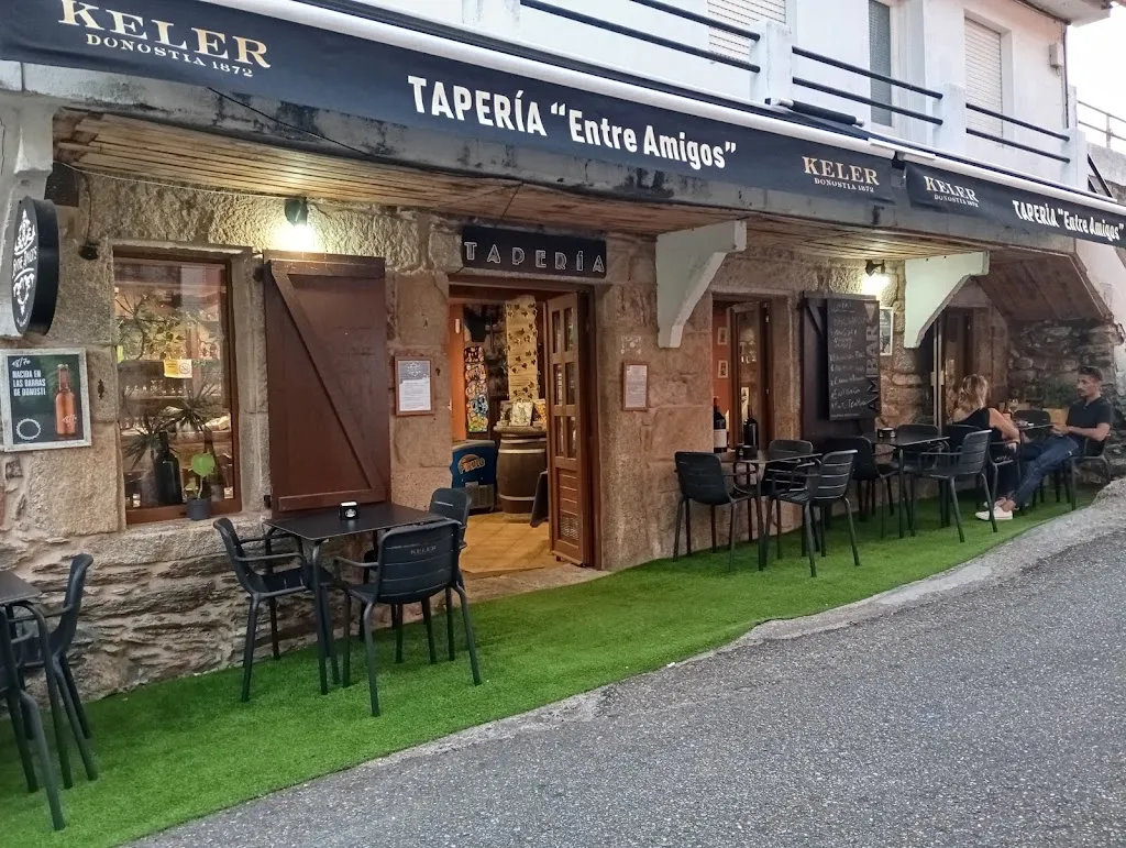 Taperia Entre Amigos_Nigrán_slider_image_1