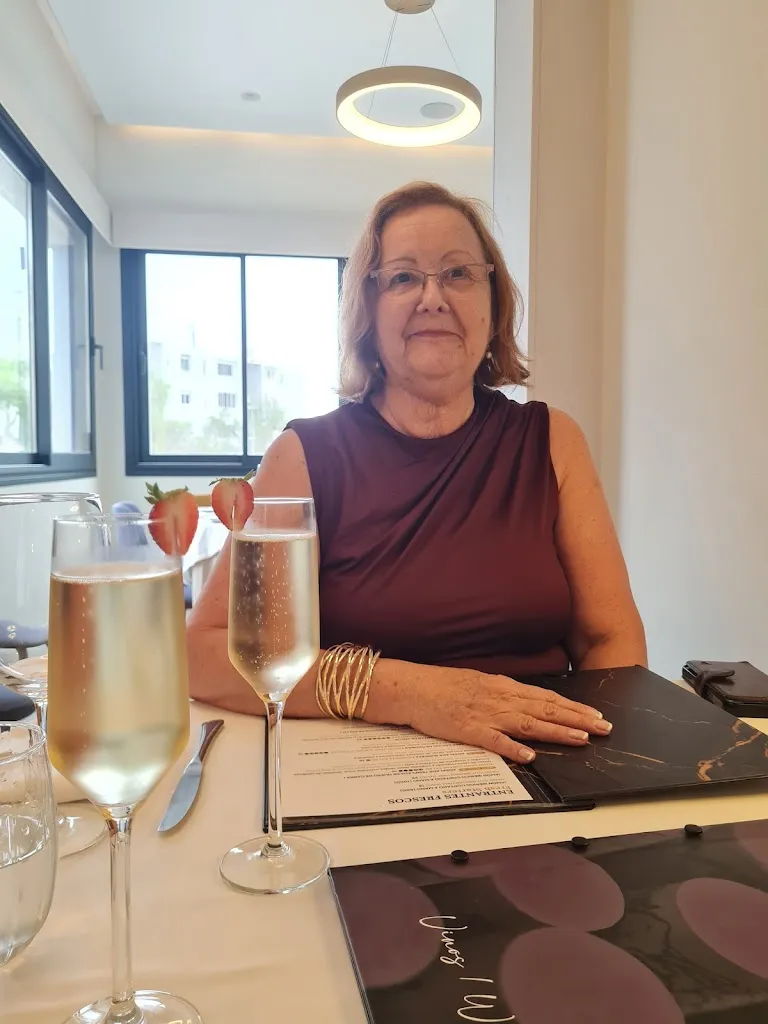 A Hall_The Olive Tree_Teulada_review