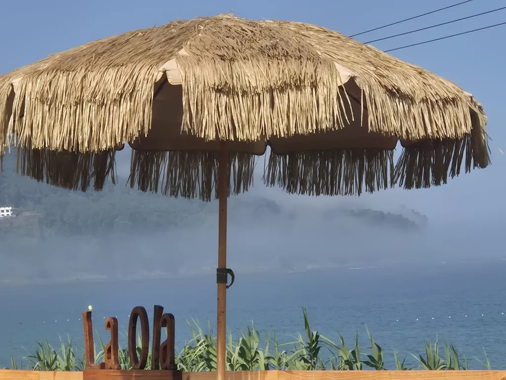 mónica rey_Chiringuito La ola patos_Nigrán_review