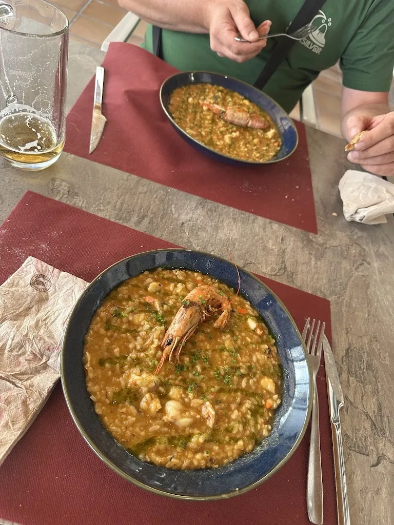 Cris BQ_A Terrasiña _Nigrán_review