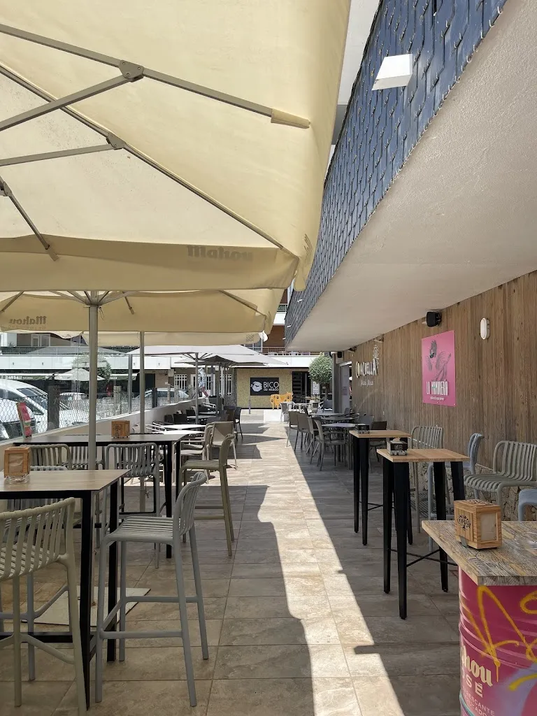 La mamoneria restaurant in Nigrán