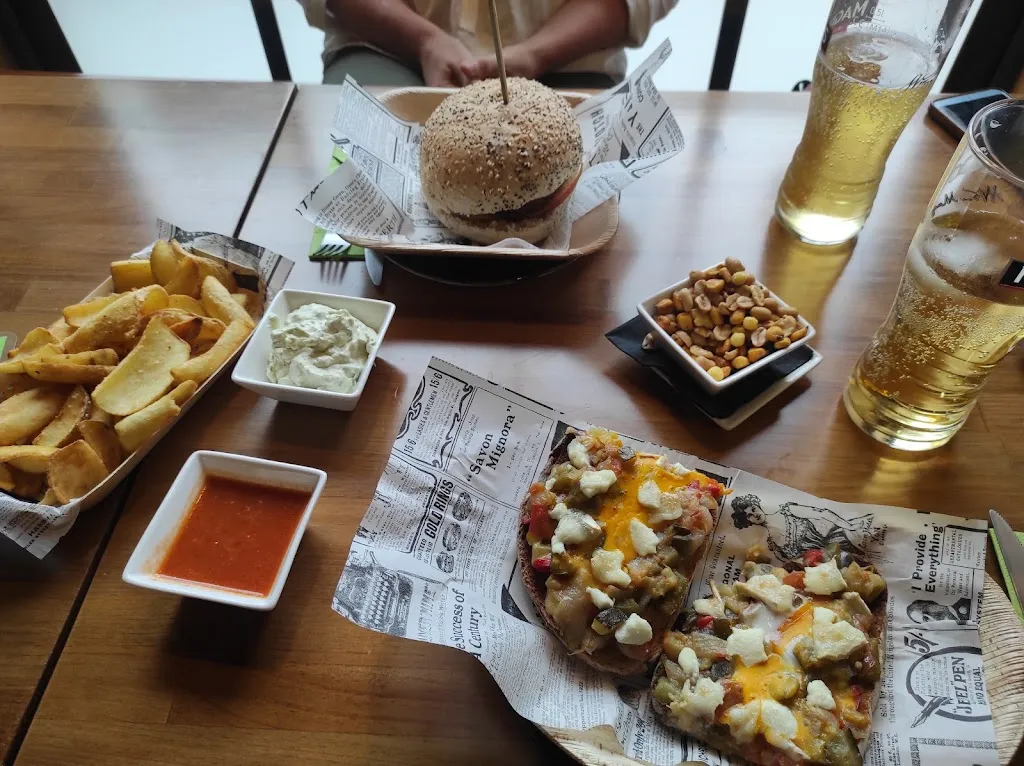 Menu_Literata Beer Garden_Nigrán_image_7