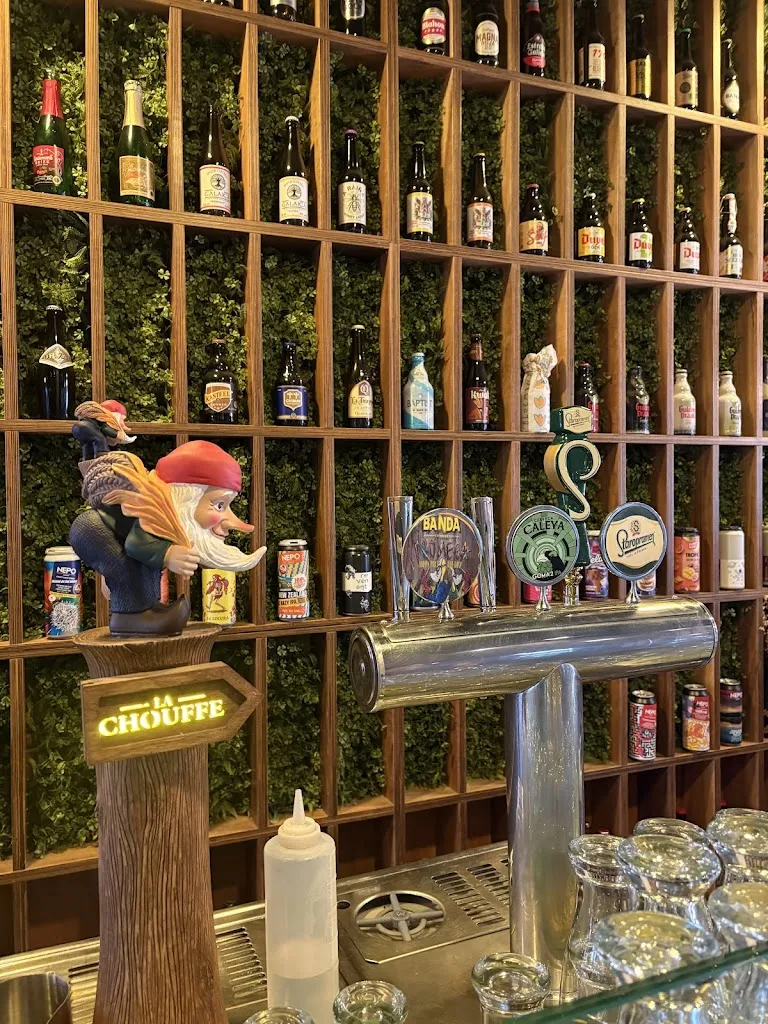 Literata Beer Garden_Nigrán_slider_image_3