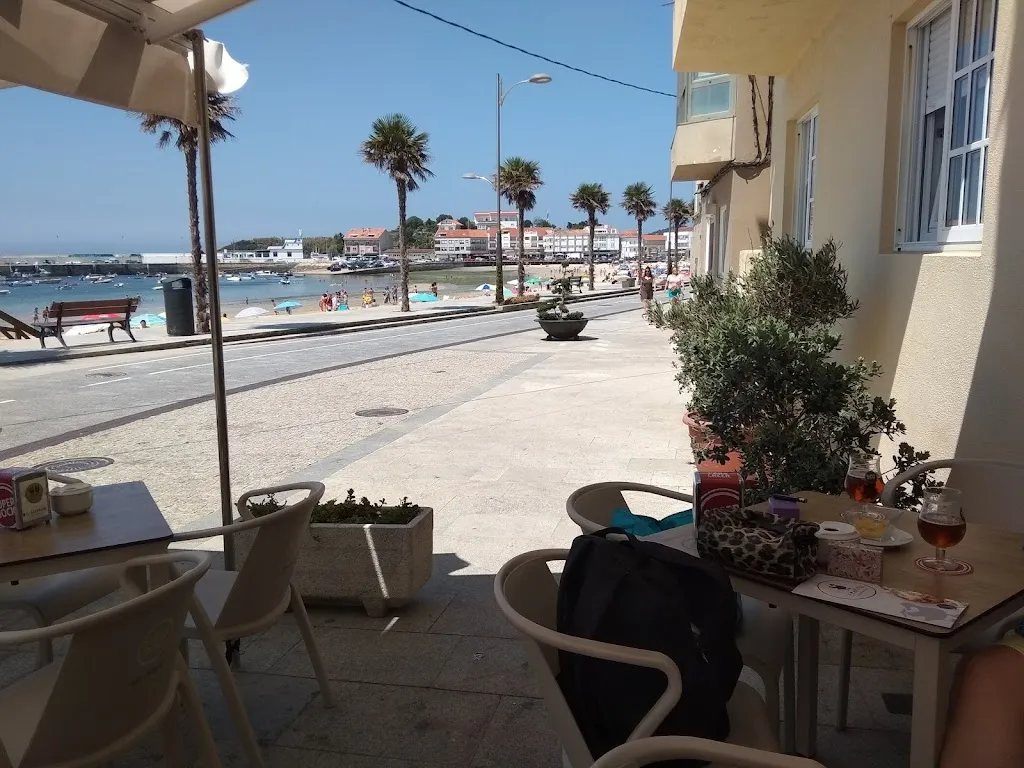 JR Bar Restaurante restaurant in Nigrán