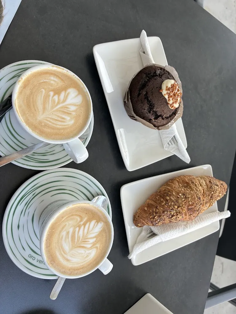 SILVIA CORTÉS_Muffins Café_Nigrán_review