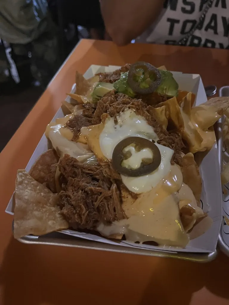 Leonardo Rodriguez_GOCHO Praia América_Nigrán_review