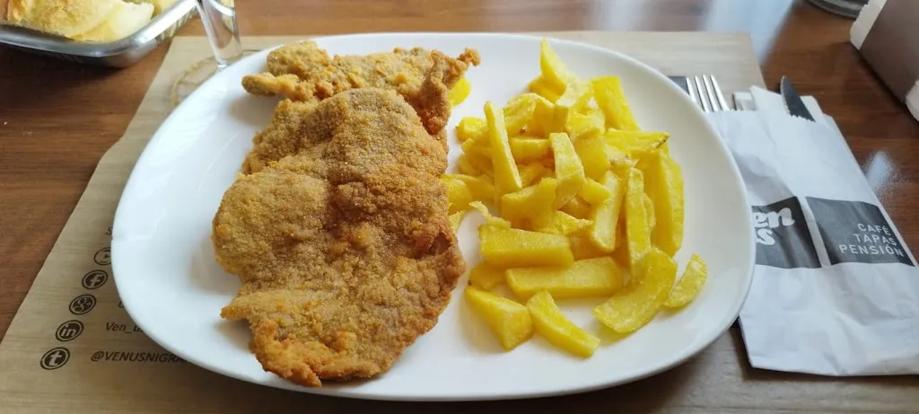 Jordana Gonzalez_Café Venus_Nigrán_review