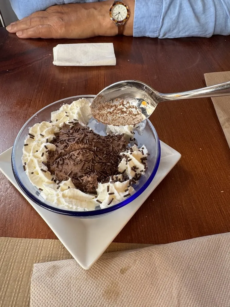 David deMarco_Alalá_Nigrán_review